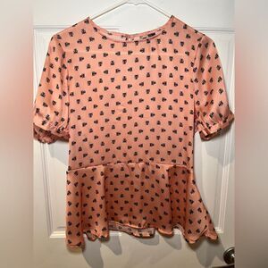 Sanrio Hello Kitty Chococat Patterned Women's Top
Blouse Forever 21 Size M